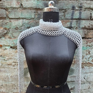 Handcrafted Aluminum Chainmail Shoulder Cape with High Neck Collar – Medieval Fantasy  Costume