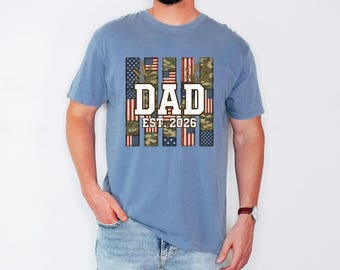 Faux Patchwork American Flag Top, Hunting Dad Est 2026 Comfort Colors Shirt, Country Pregnancy Reveal, Camo Father Gift Comfort Colors Shirt