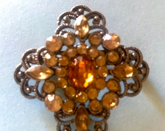 inexpensive brooches and pins