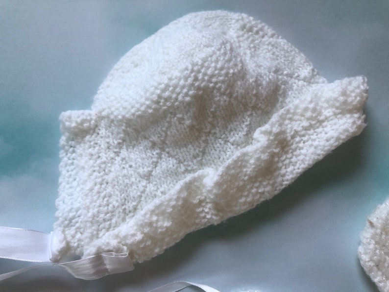 Handmade Crochet Vintage White Baby Bonnet and Booties Newborn to 12 Mos Heirloom Unisex Baby Cap and Booties Baptism Easter