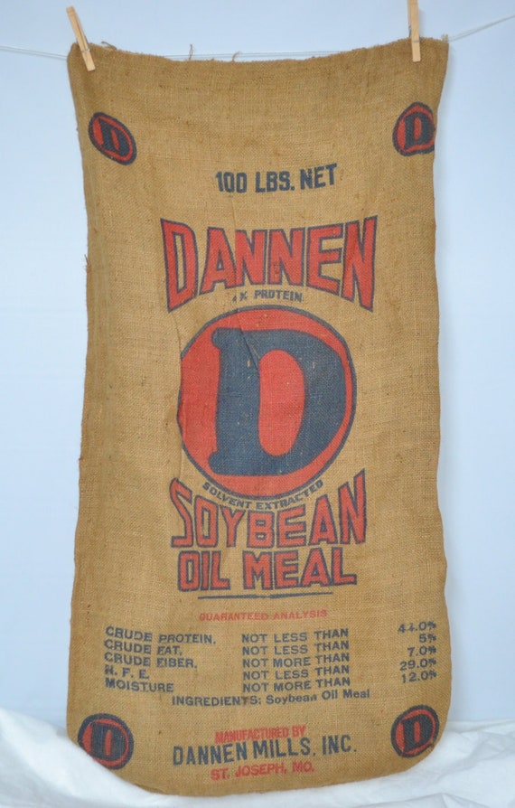 Soybeans in hemp sack bag on white background. Stock Photo by  ©jit.anong714.gmail.com 154995332