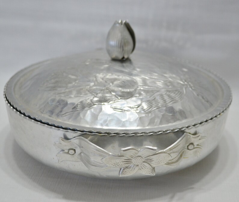 Vintage Hammered Aluminum ChafingServing Dish