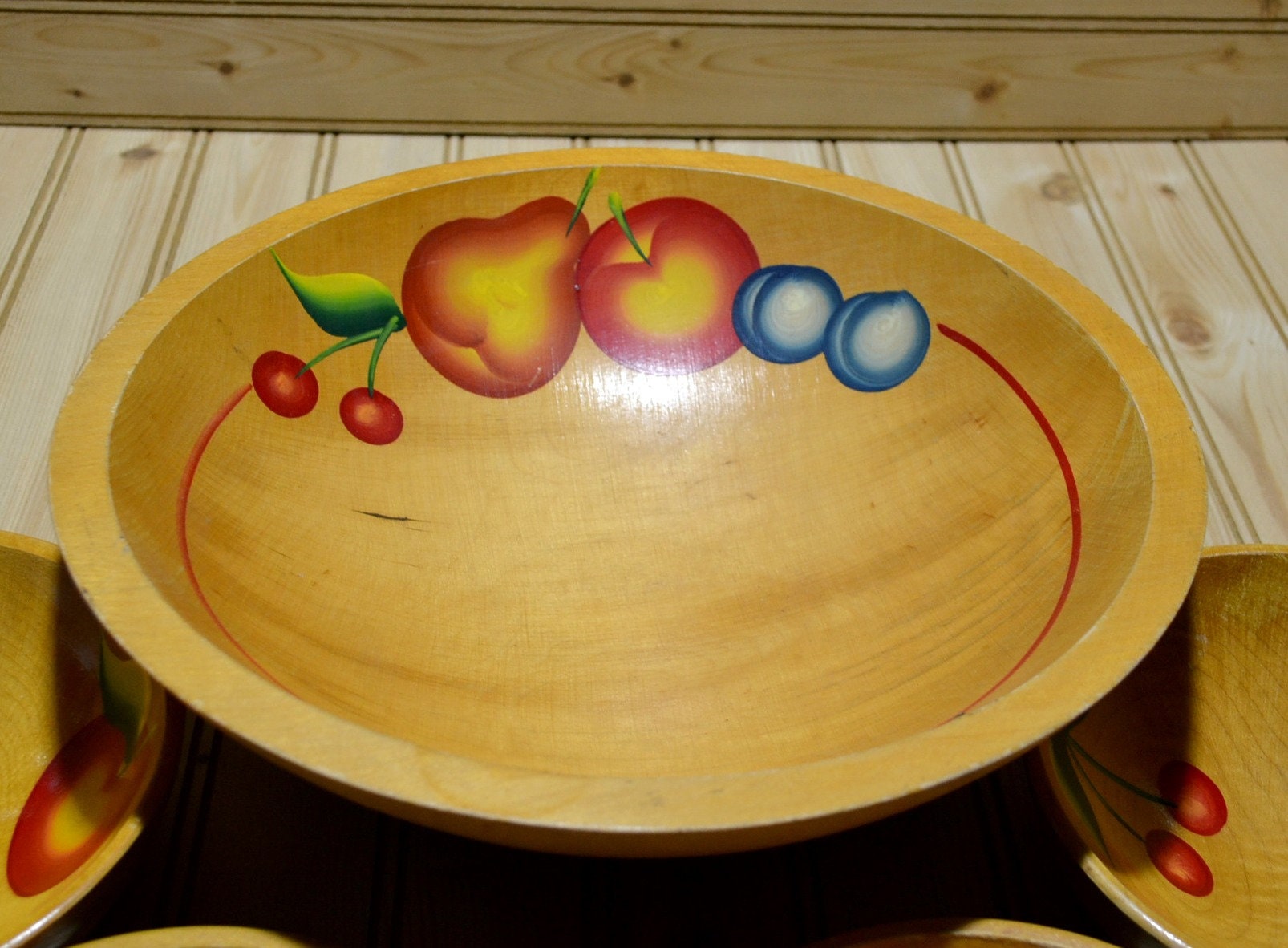 Vintage Wooden Painted Footed Salad Serving Bowl and 4 Individual  display picture 1