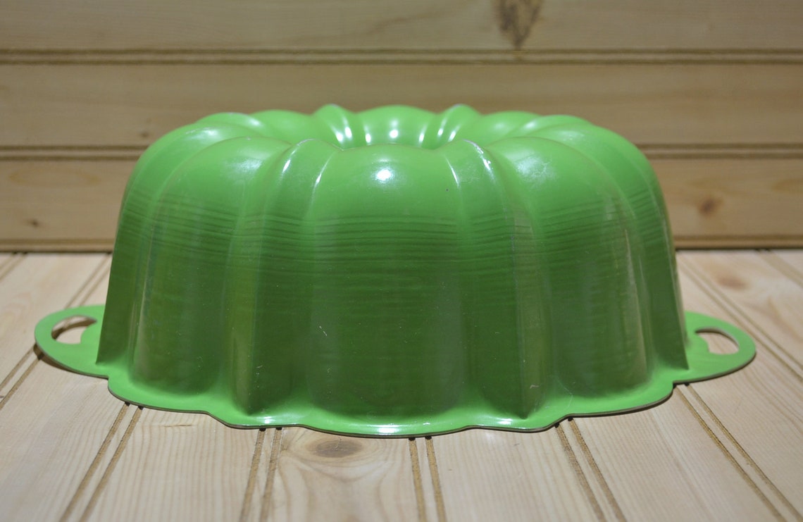 Vintage Nordic Ware Bundt Pan Green Baking Cake Made in USA Etsy