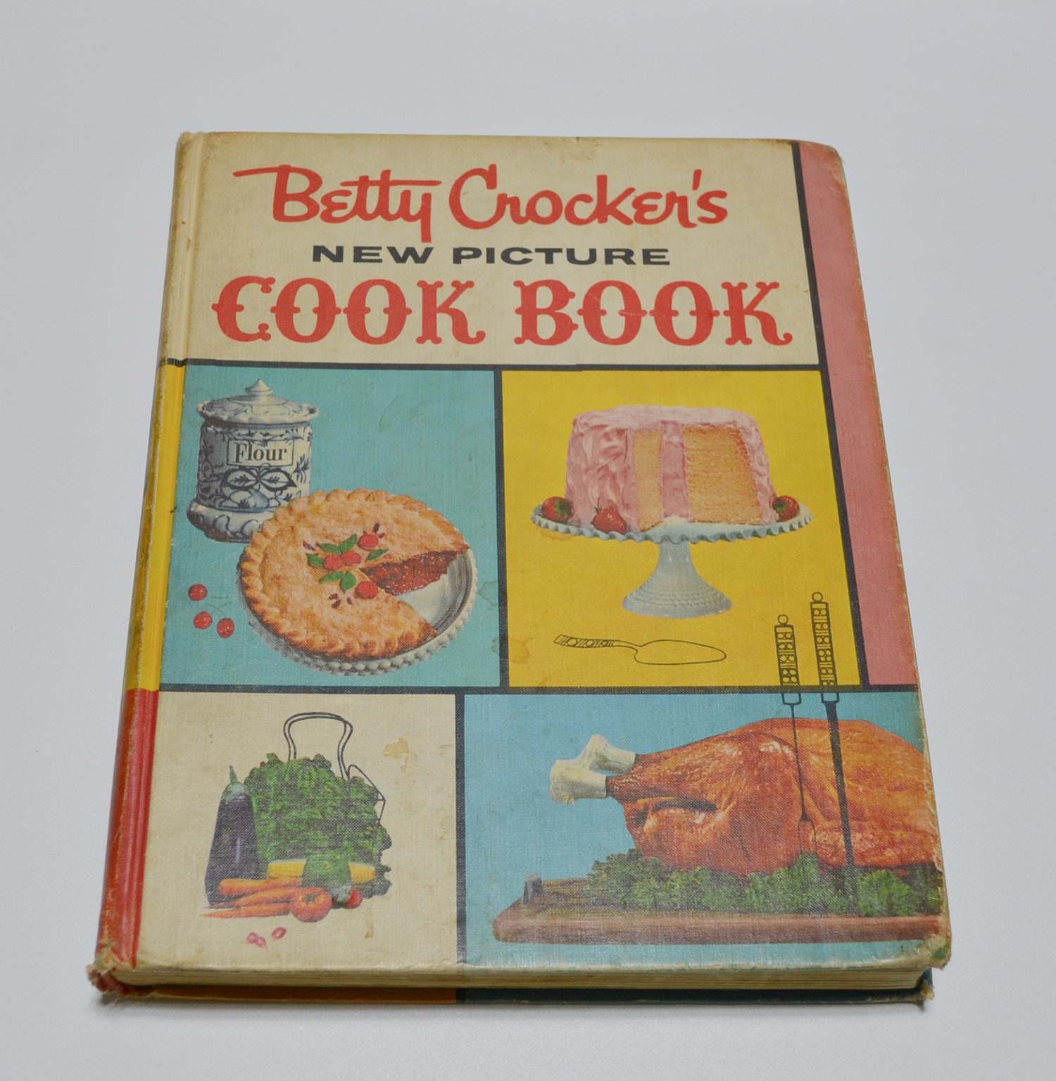 Vintage Betty Crocker's New Picture Cook Book 1961 First Edition