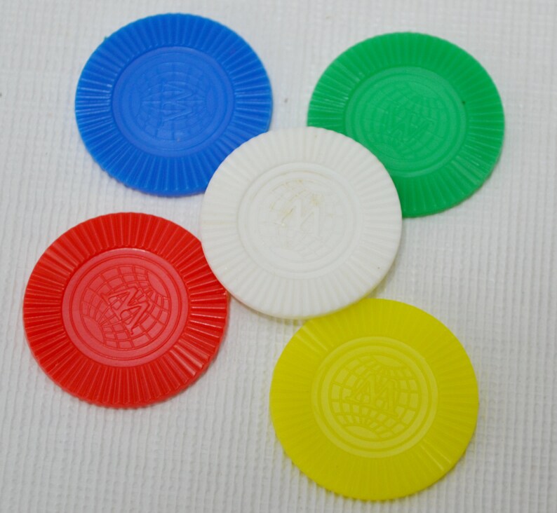 Vintage Poker Chips Game Chips Plastic 5 Colors 100 Chips Made Etsy