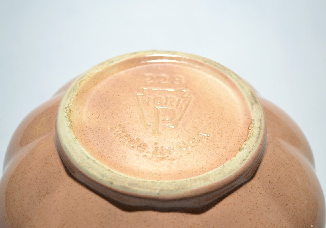 Vintage York Pottery 228 Peach Speckled Tulip Shaped Round Etsy