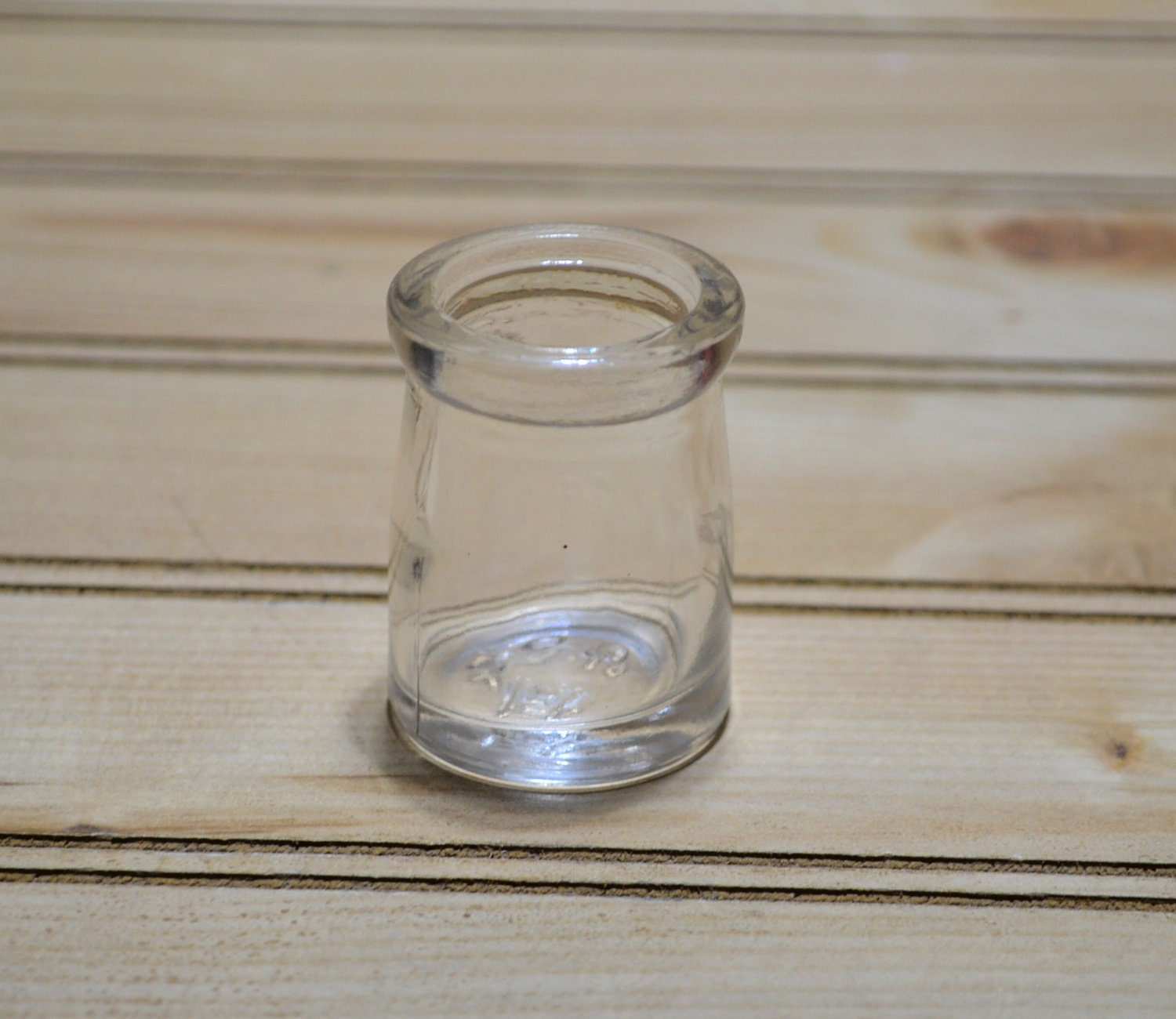 NUOLUX Glass Creamer Pitcher Cup Coffee Creamer Jar with Pour Spout Mini  Glass Milk Jug(155ml)