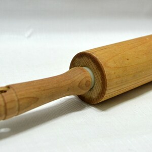 Vintage Wooden Rolling Pin Baking Supplies Kitchen Utensil