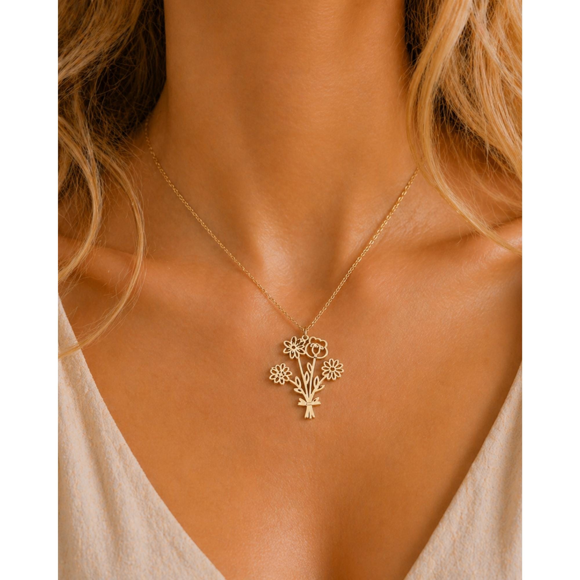 Gold Birth Flower Bouquet Necklace – Personalized Floral Jewelry Gift Her