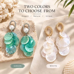 Pendientes minimalistas con dije de concha natural / Colgante geométrico de disco y perla / Joyería elegante inspirada en el océano en 2 colores