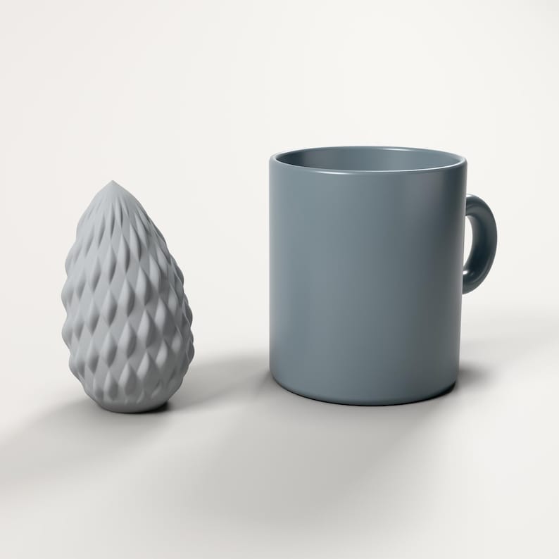 Tannenzapfen Deko grau – moderne Weihnachtsdeko Figur, Skandi Winterdeko, 3D-Druck – scale