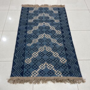 Alfombra Sumak azul Nilo 6/40
