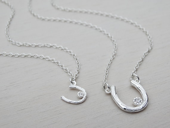 Horseshoe anklet sale