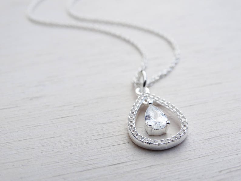 Sterling Silver /& Cubic Zirconia Drop Necklace