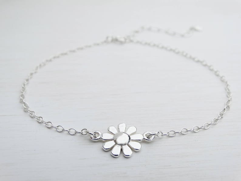 Silver Daisy Bracelet, Dainty Sterling Silver Bracelet image 1