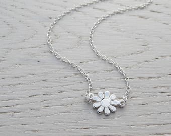 Silver Daisy Necklace, Sterling Silver