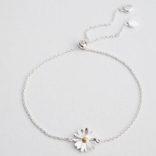 Daisy Bracelet. Sterling Silver Daisy Pendant. Dainty Etsy UK