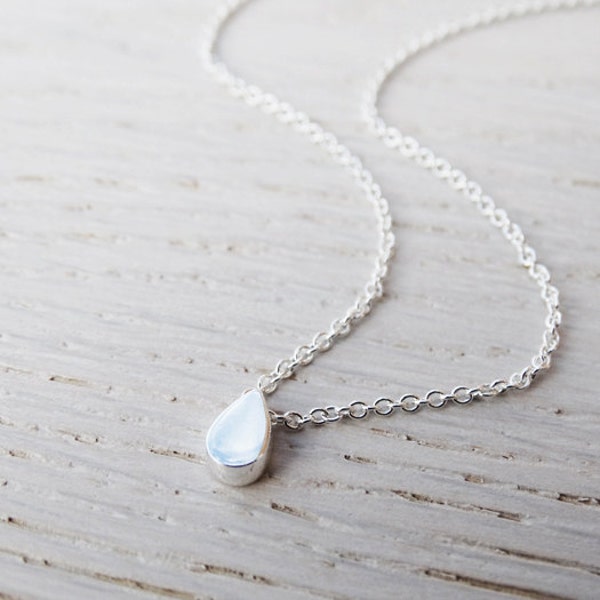 Handmade Rain Drop Pewter Necklace - NN3559