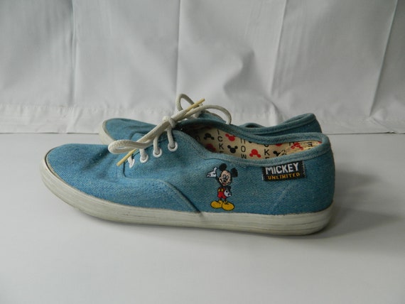 mickey mouse tennis shoes womens