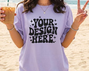 Comfort Colors 1717 Orchid Mockup, CC1717 Lavendel T-shirt Mockup, Vrouwelijk Strand Lifestyle Shirt Mockup, Garment Dyed Oversized T-shirt, POD Mock