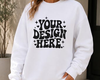 Wit Gildan 18000-sweatshirtmodel | Digitale download hoodie met ronde hals | Sjabloon voor oversized lifestyle bewerkbare kleding