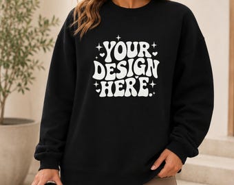 Zwart Gildan 18000-sweatermodel met ronde hals | Realistische lifestyle-kleding (digitale download)