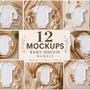Könnte beinhalten: Ein Mockup-Bundle mit 12 Baby-Strampler-Designs in verschiedenen Umgebungen. Die Bilder zeigen weiße Strampler mit neutralen Requisiten wie Teddybären, Holzspielzeug und Decken. Der Text lautet "12 Mockups Baby Onesie Bundle: Minimalist + Neutral + Timeless."