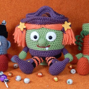 Trick or Treat Bags Vampire, Witch and Pumpkin, Bucket Heads Amigurumi Crochet Pattern image 9