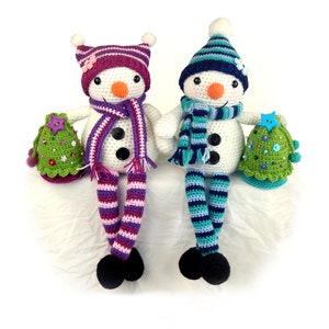 Mr & Mrs Snow with Christmas Tree Gift Bag Amigurumi Crochet Pattern image 1