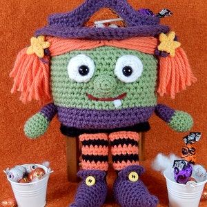 Trick or Treat Bags Vampire, Witch and Pumpkin, Bucket Heads Amigurumi Crochet Pattern image 4