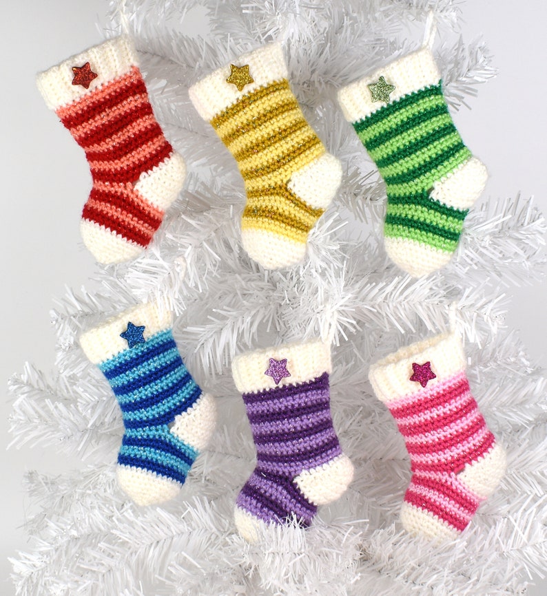 Miniature Christmas Stockings Crochet Pattern image 2