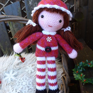 Beau and Belle Christmas Winter Dolls Amigurumi Crochet Pattern image 3