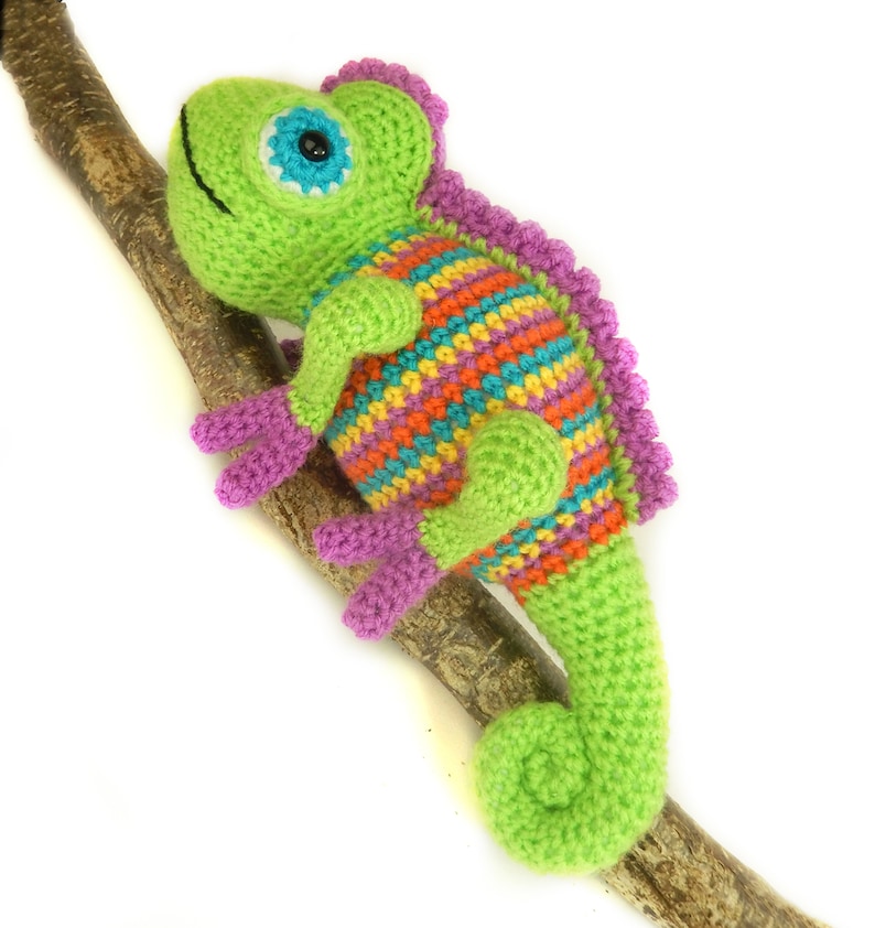 Camelia the Chameleon Amigurumi Crochet Pattern image 3