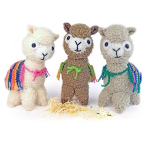Crochet Pattern - Alicia the Alpaca - Amigurumi