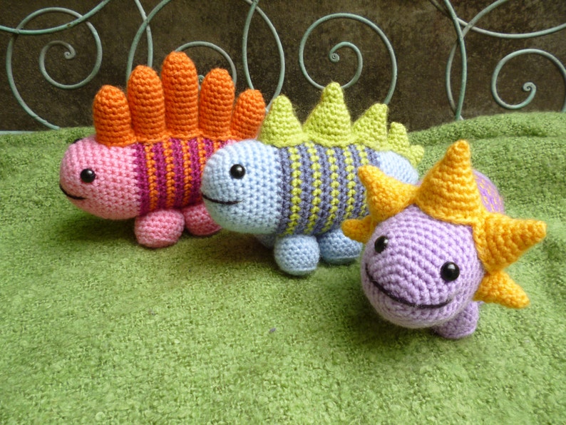 Stripe-o-saurs Amigurumi Dinosaur Crochet Pattern image 4