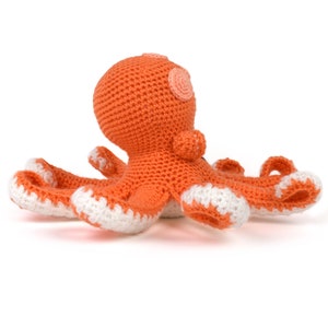 Otto the Octopus Amigurumi Crochet Pattern zdjęcie 4