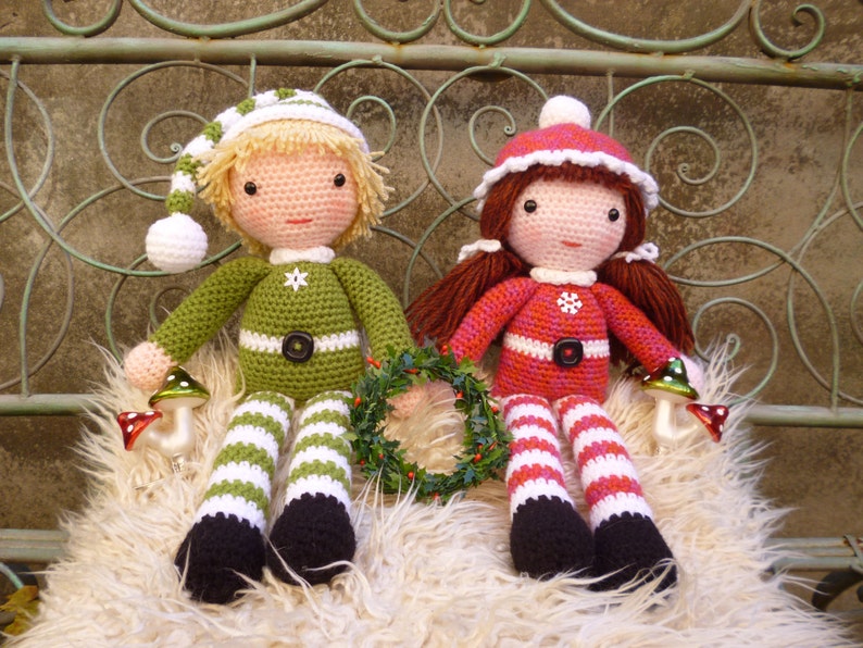 Beau and Belle Christmas Winter Dolls Amigurumi Crochet Pattern imagem 1