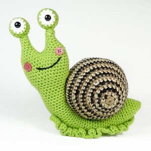 Shelley the Snail and Family Amigurumi Crochet Pattern image 2