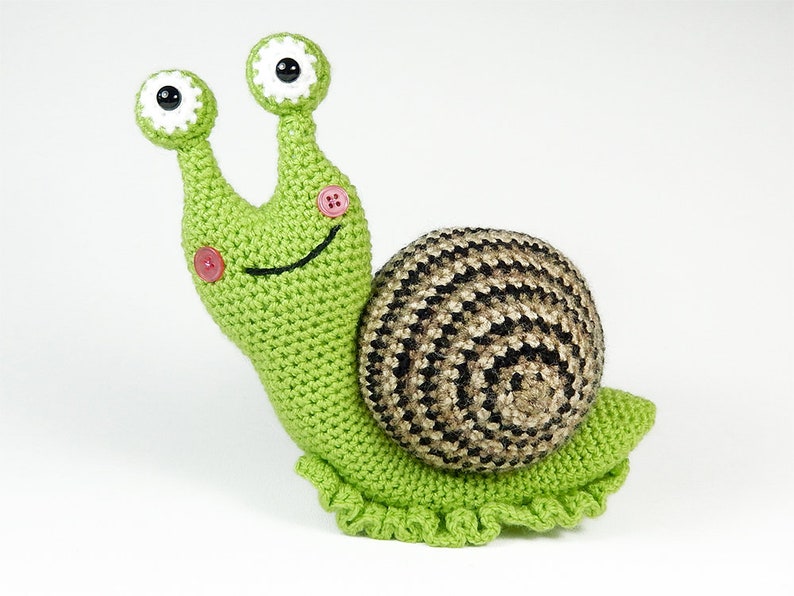 Shelley the Snail and Family Amigurumi Crochet Pattern image 2