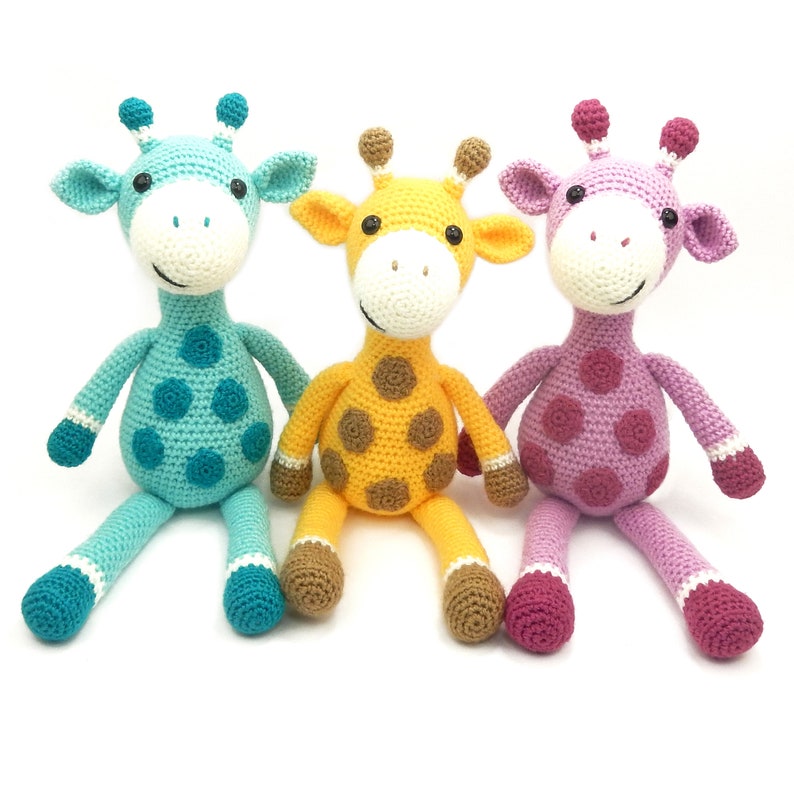 Giles the Giraffe Amigurumi Crochet Pattern image 1