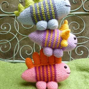 Stripe-o-saurs Amigurumi Dinosaur Crochet Pattern image 5