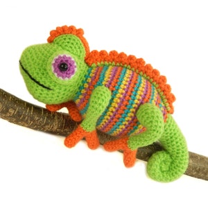 Crochet Pattern - Camelia the Chameleon - Amigurumi