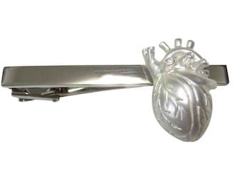 Vintage look 18 mm Vintage style Anatomical Heart  tie clip 