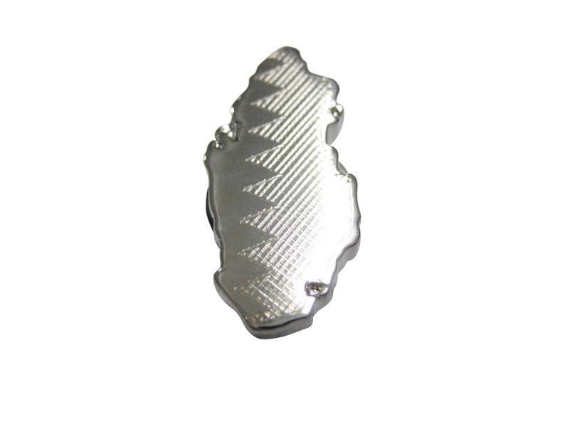 Qatar Map Shape and Flag Design Magnet
