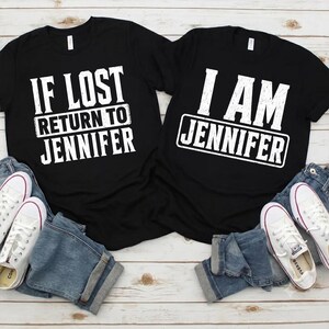 Lustige PNG-Grafik „Bei Verlust zurück zu Jennifer“, personalisierte Namensgrafik, Partnerdesign, digitaler Download mit individuellem Namen, druckfertige Print-on-Demand-Lösung