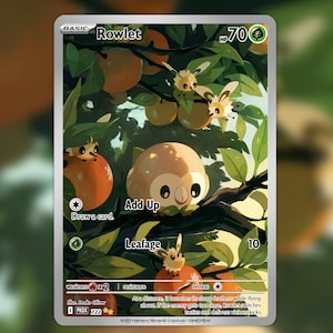 Puede incluir: Una carta coleccionable de Pokémon con Rowlet, una criatura parecida a un búho, posada en una rama con fruta naranja. La carta tiene un borde plateado e incluye el texto "Rowlet", "Add Up" y "Leafage". El fondo es verde.