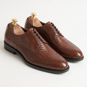 Chaussures habillées Oxford Derby pour hommes, en cuir texturé python, faites main