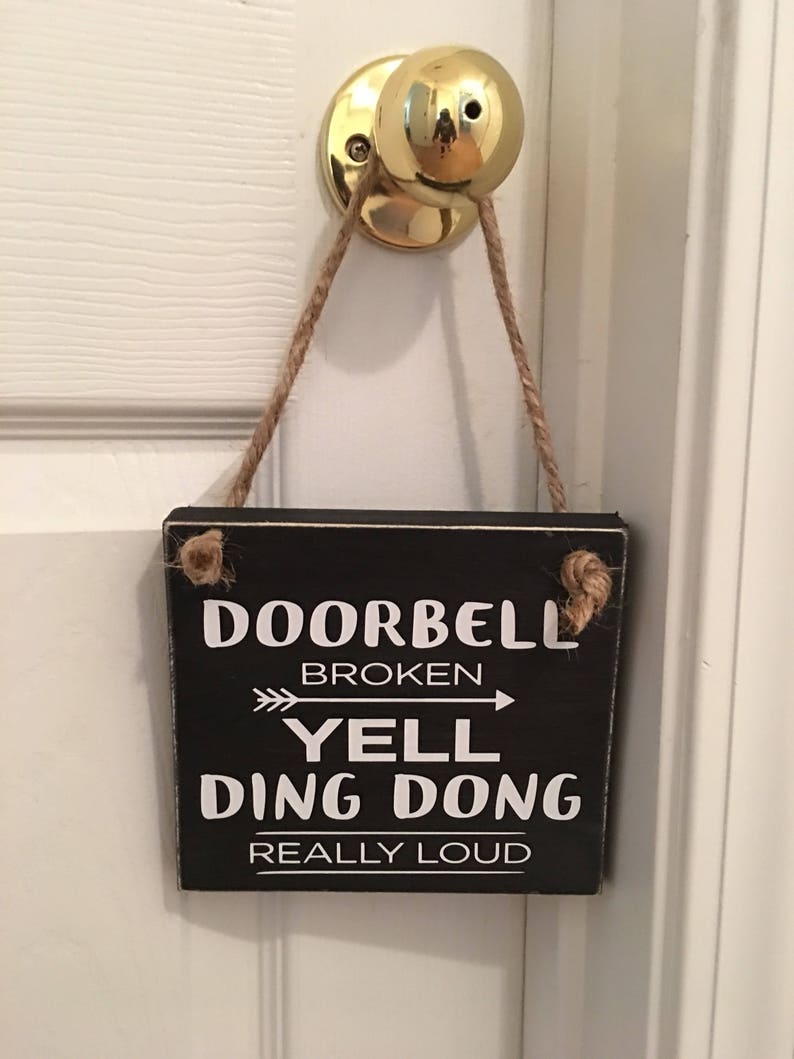 12 dinging doorbells 12 dinging doorbells