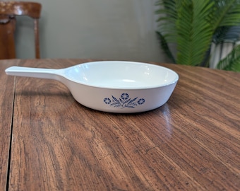 Vintage Corning Ware  Blue Cornflower Casserole dish with handle P-83-B